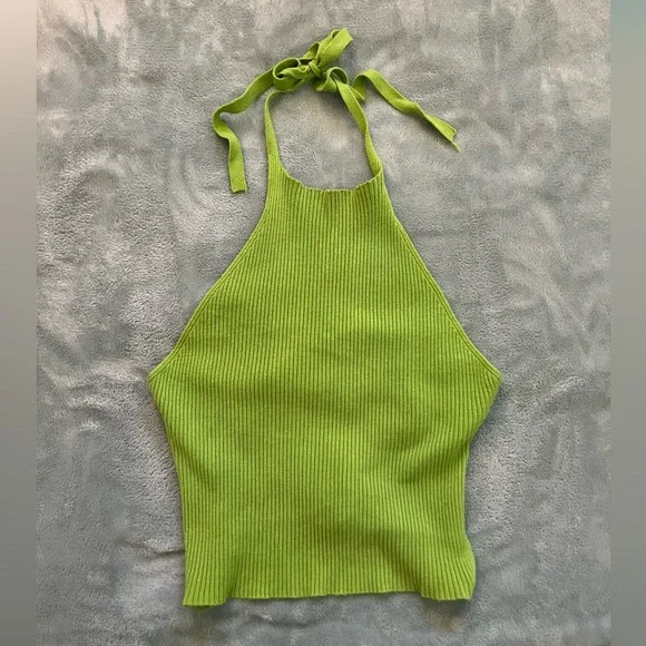 Green Ribbed Crop Top - Picture 2 of 3